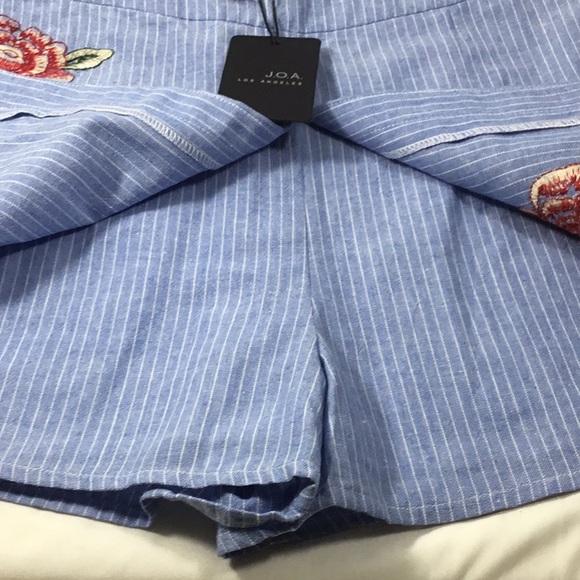J.O.A. Los Angeles blue & floral embroidery shorts - Picture 4 of 7